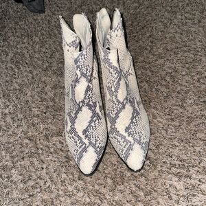 Steve Madden booties